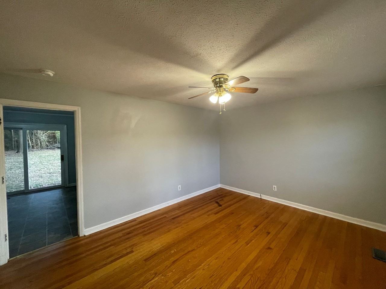 2217 Washburn Rd - Photo 2 of 14