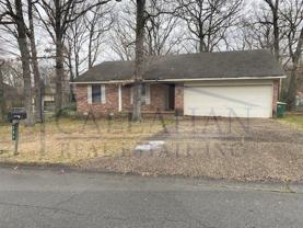 205 Lynnewood Dr - Photo 1 of 1
