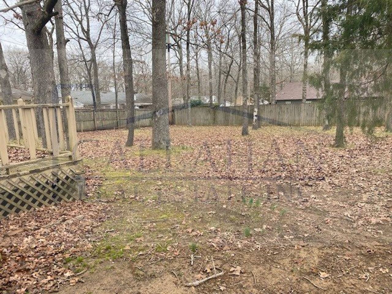 205 Lynnewood Dr - Photo 7 of 17