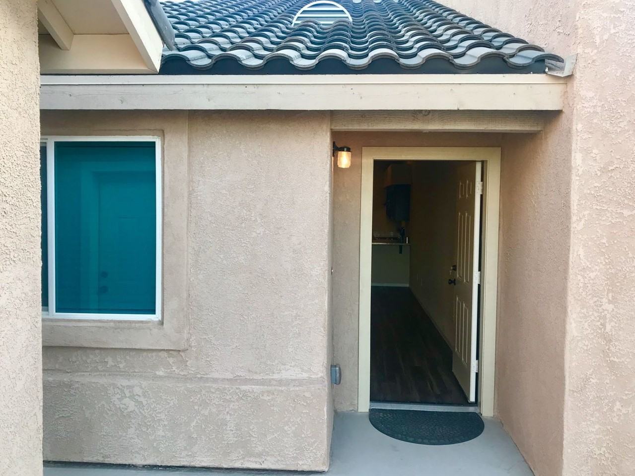 7281 E 39th Pl - Photo 2 of 19