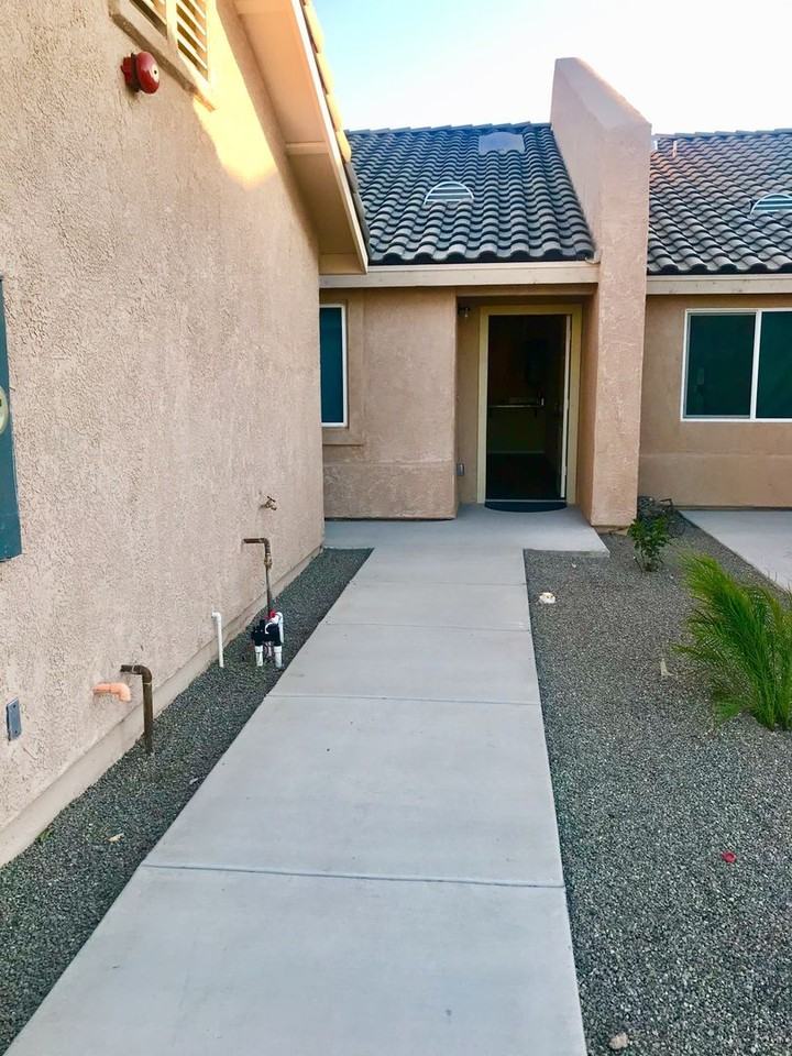 7281 E 39th Pl - Photo 3 of 19