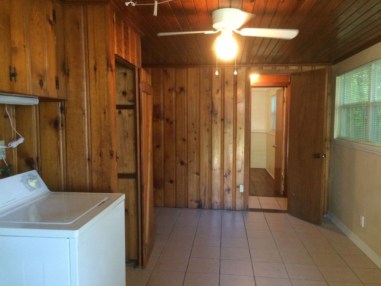 1209 Nw 4th Ave - Photo 2 of 17