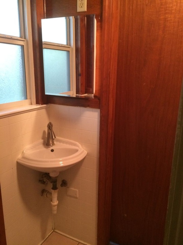 1209 Nw 4th Ave - Photo 3 of 17