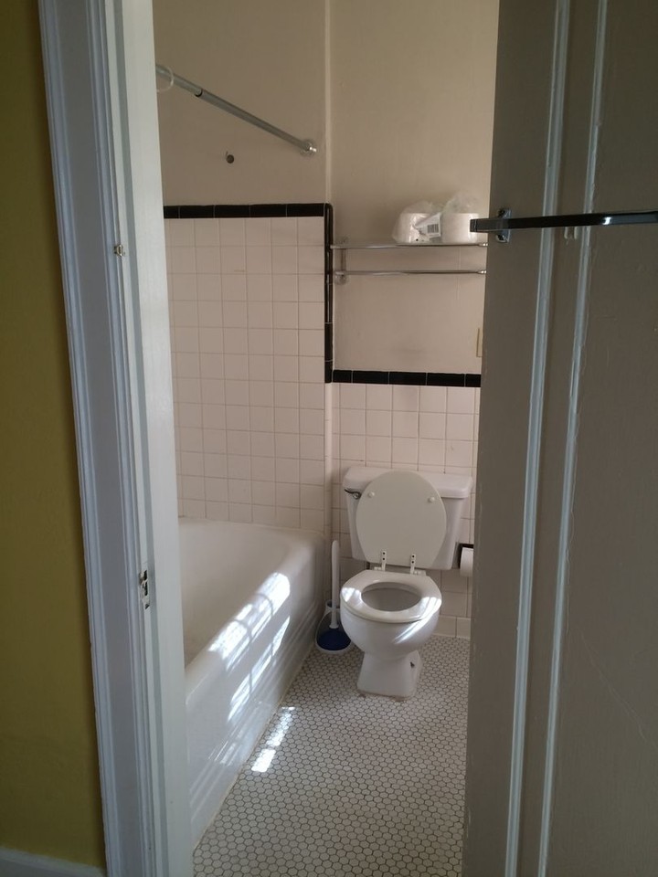 1209 Nw 4th Ave - Photo 6 of 17