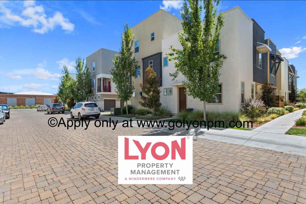 248 Log Pond Ln - Photo 2 of 25