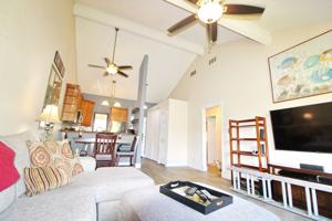 featured image of 15 Kulanihakoi St #5F