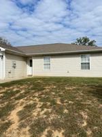 featured image of 103 Barker Ln