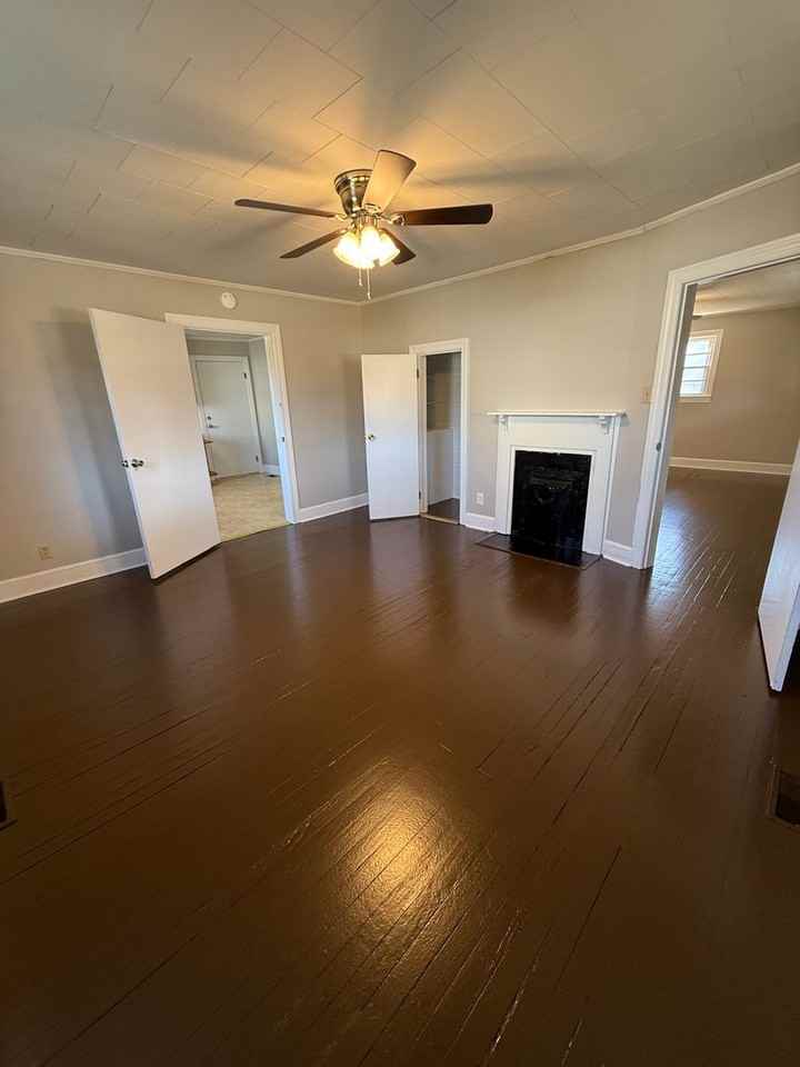 459 Woodruff St - Photo 5 of 9