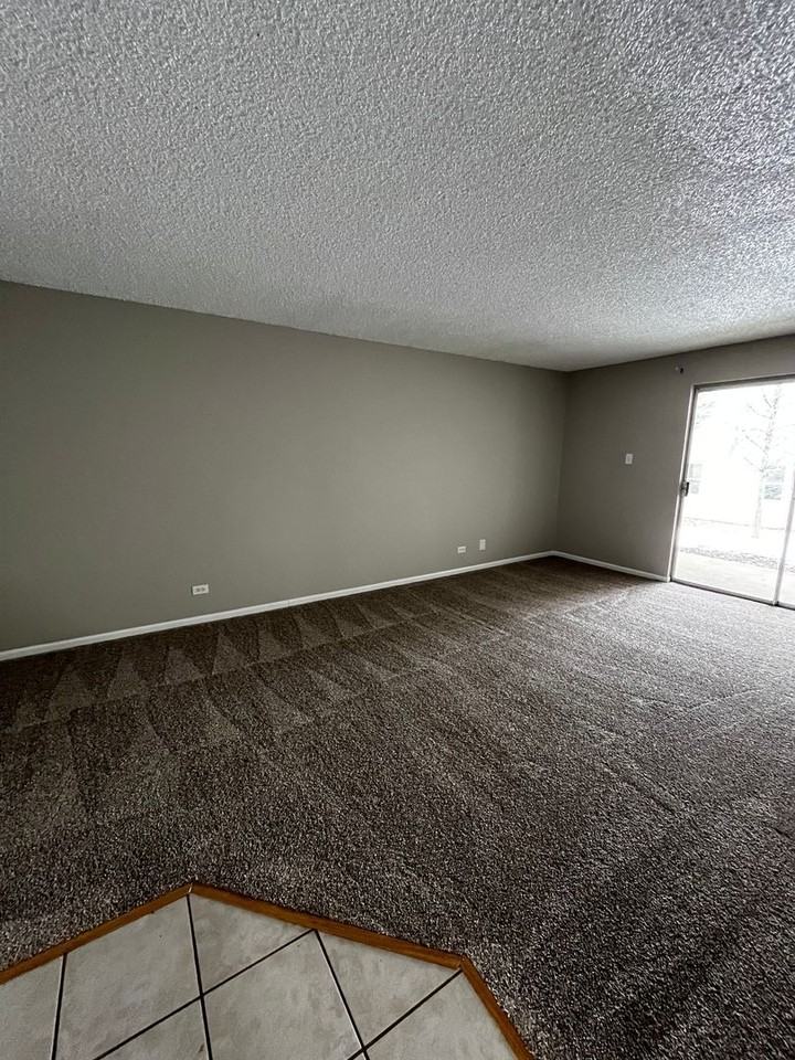 2375 S Linden Ct #112S - Photo 2 of 10