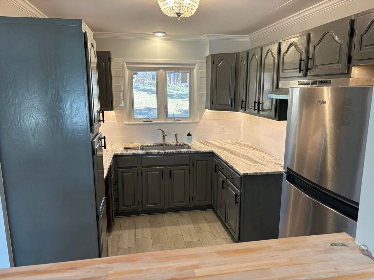 18 Mary Ave - Photo 2 of 39