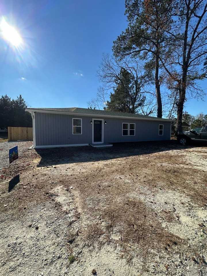 9511 Nc Highway 55 W - Photo 4 of 28