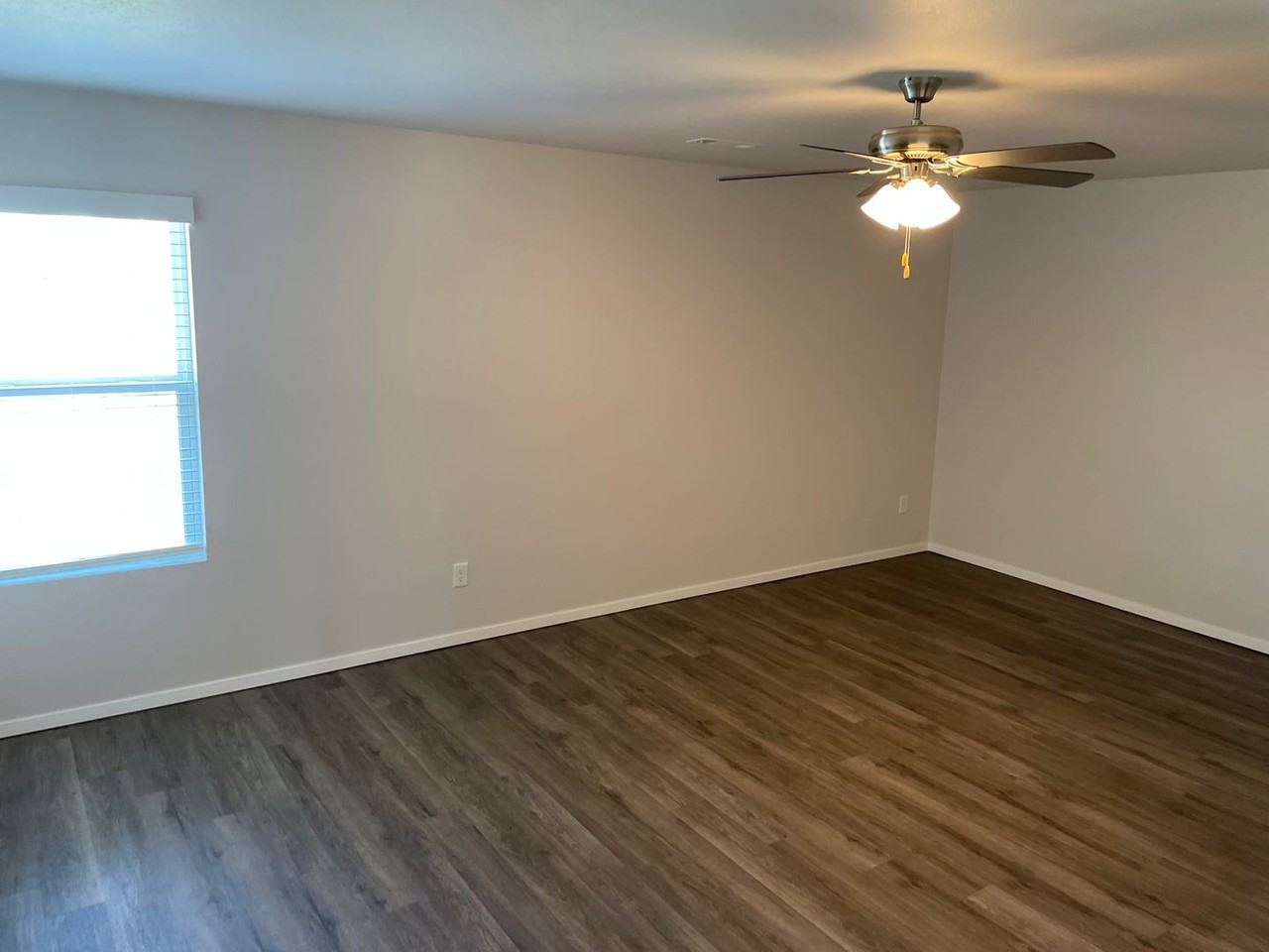 3201 E Jace St - Photo 7 of 17