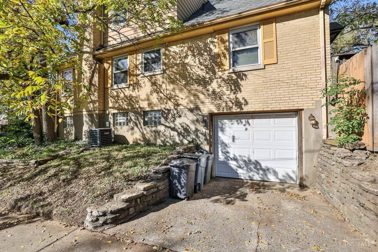 3400 Robb Ave - Photo 2 of 33