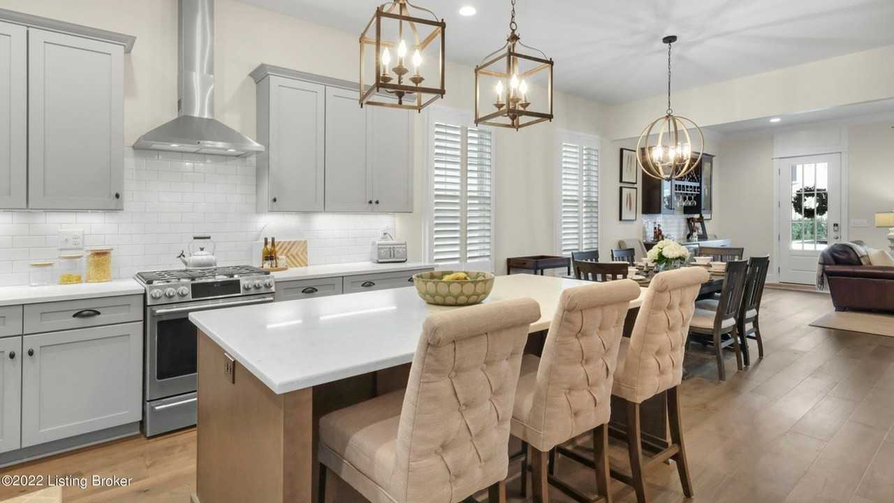 6220 Mistflower Cir - Photo 5 of 36