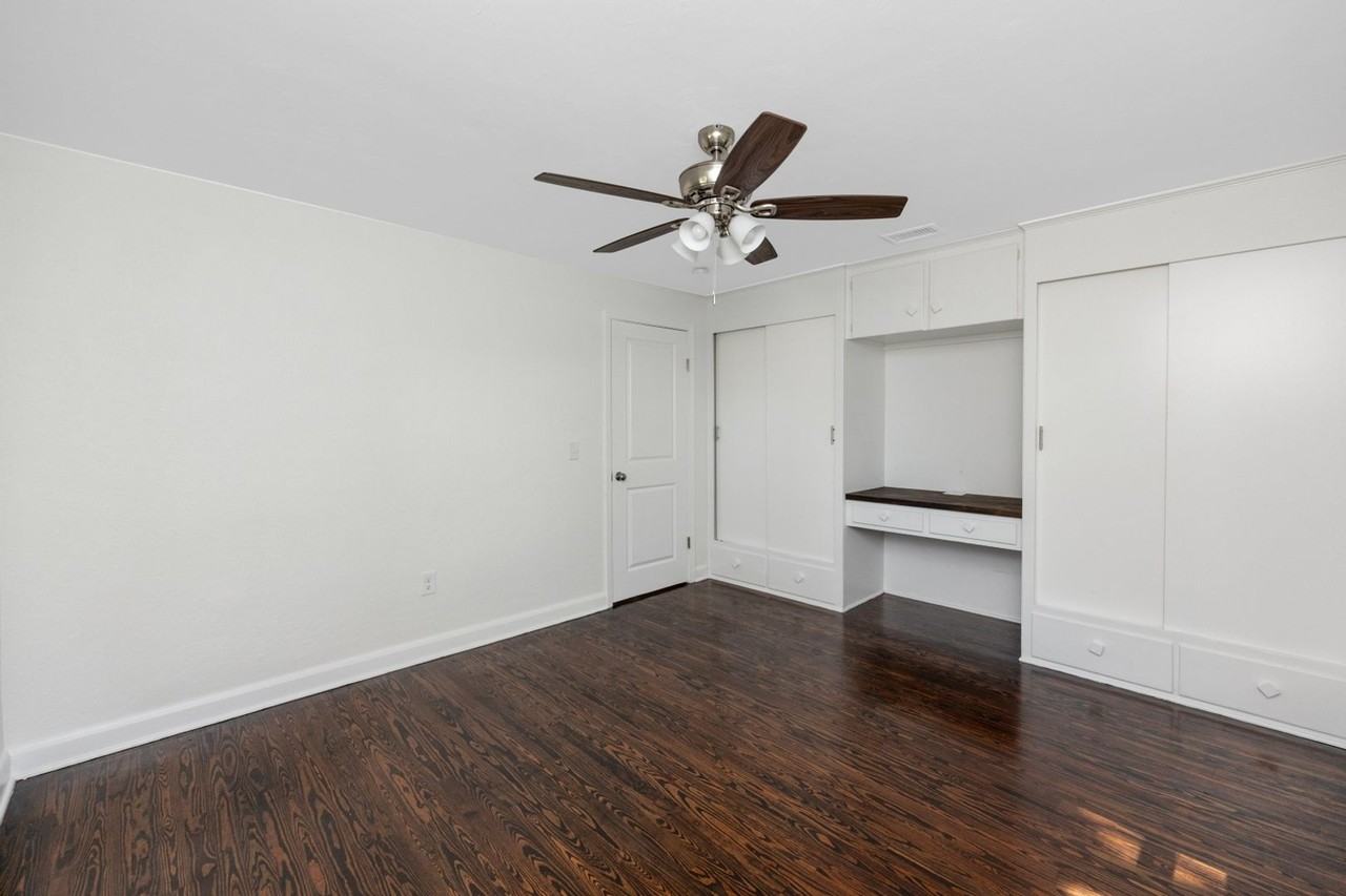 14744 Sunset Dr - Photo 5 of 19