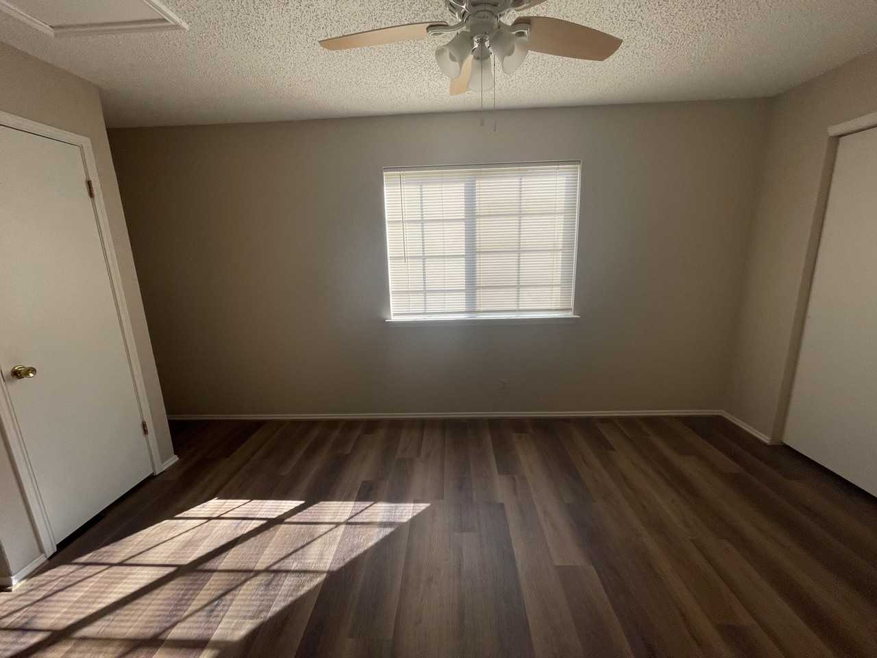 299 Billie Dr #4 - Photo 6 of 11