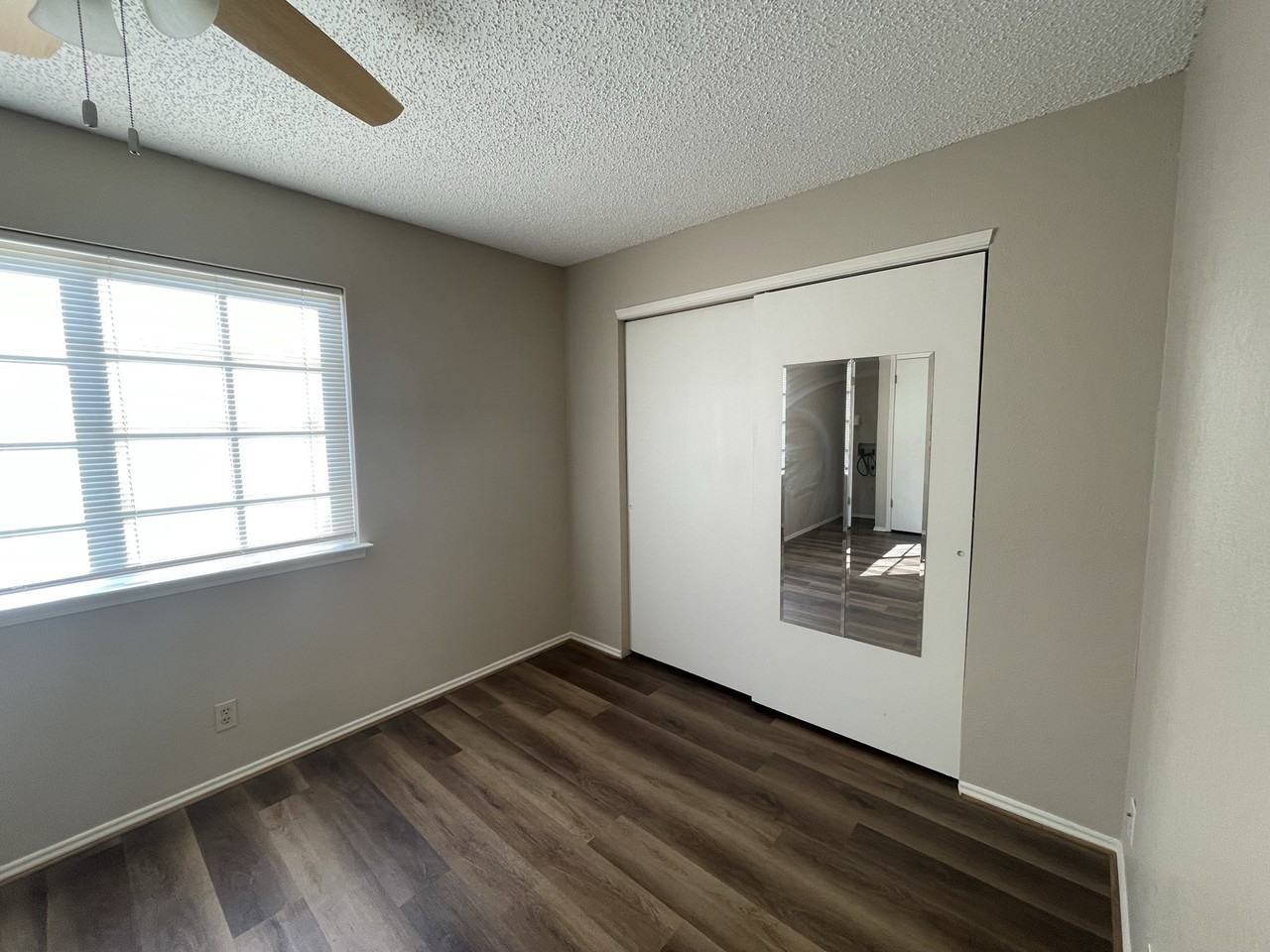 299 Billie Dr #4 - Photo 7 of 11