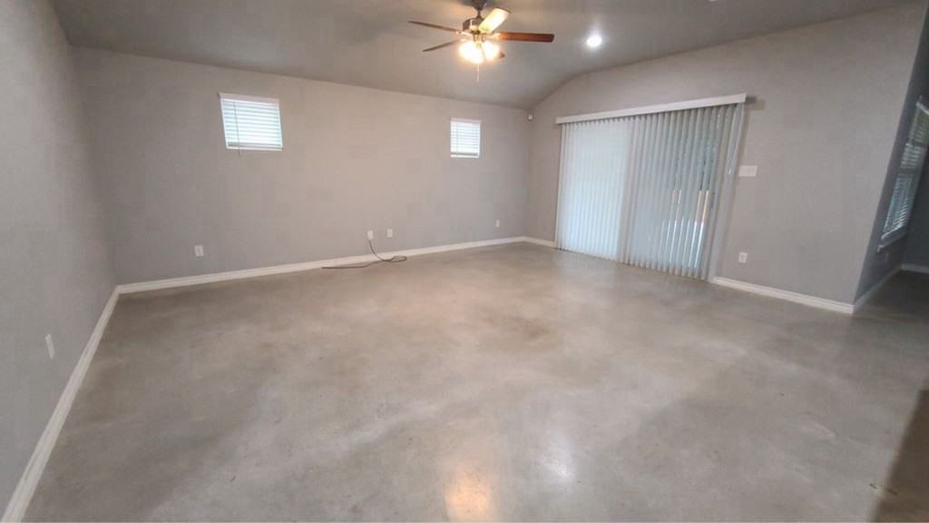 1424 Dryden Ave - Photo 7 of 10