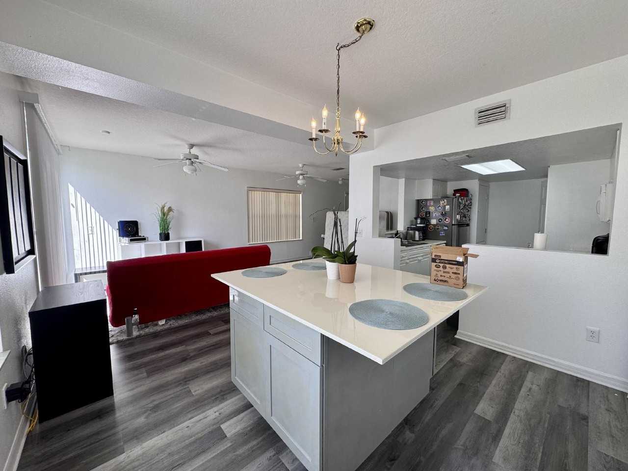 439 Coconut Palm Way #A - Photo 3 of 16