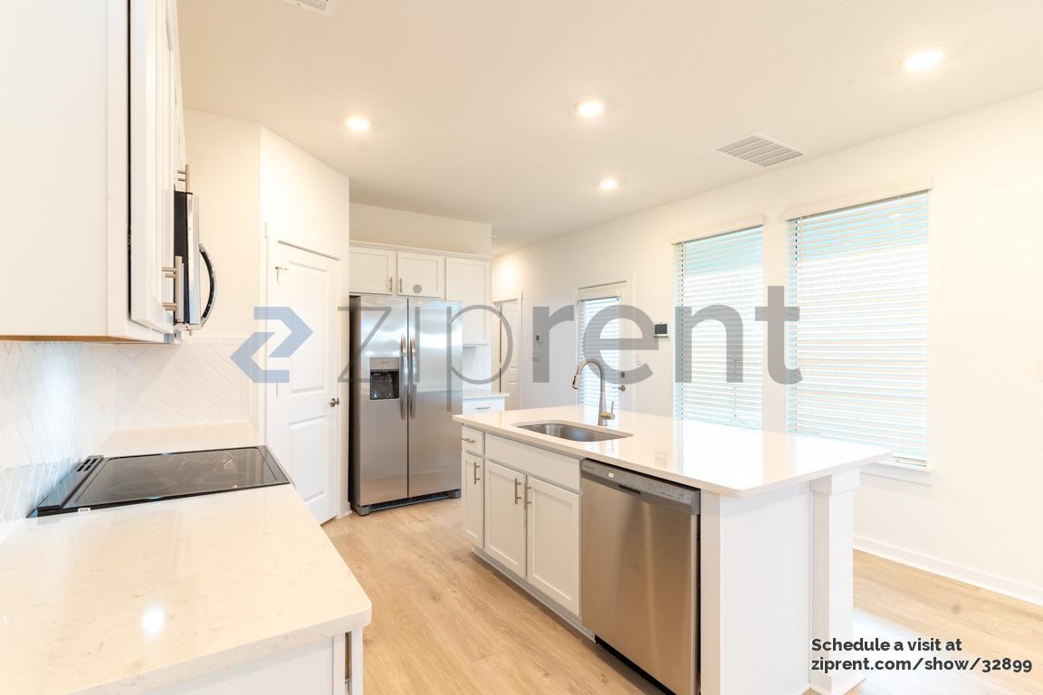 2421 Wallin Bradley Dr - Photo 5 of 23