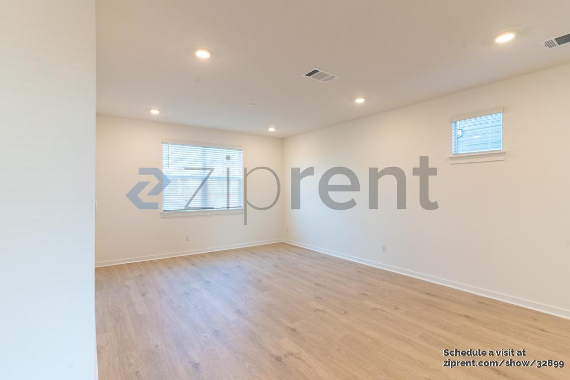 2421 Wallin Bradley Dr - Photo 7 of 23