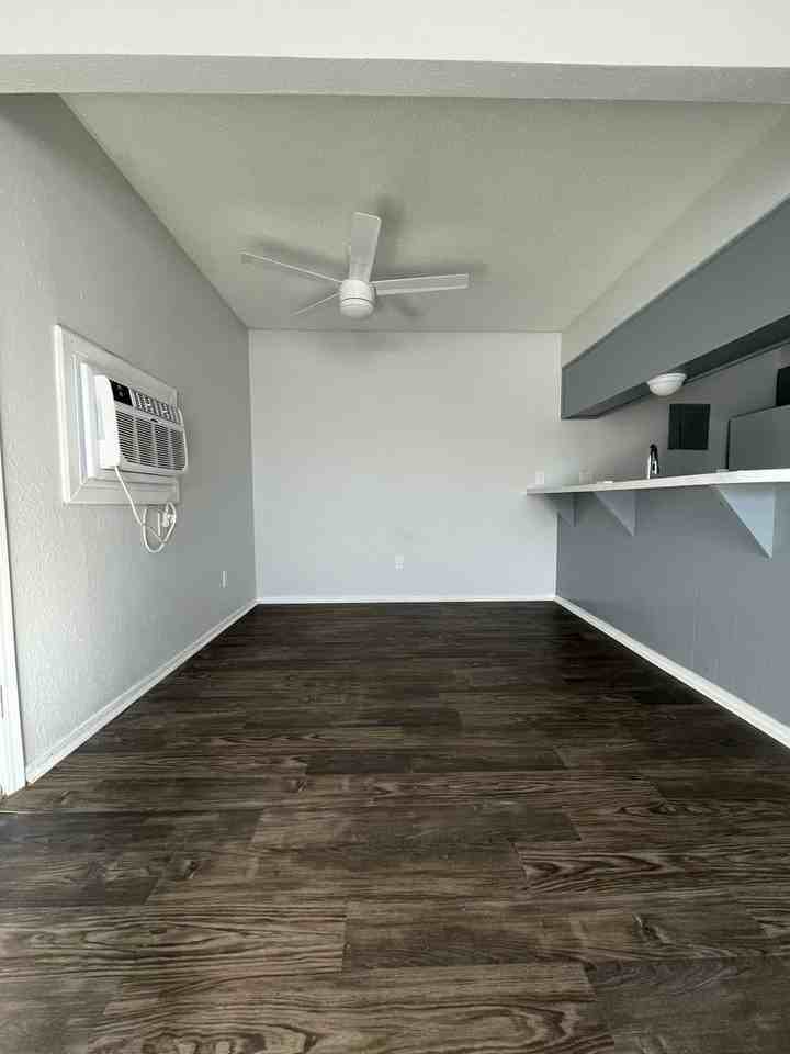 4005 Nw Ozmun Ave #4005B9 - Photo 3 of 12