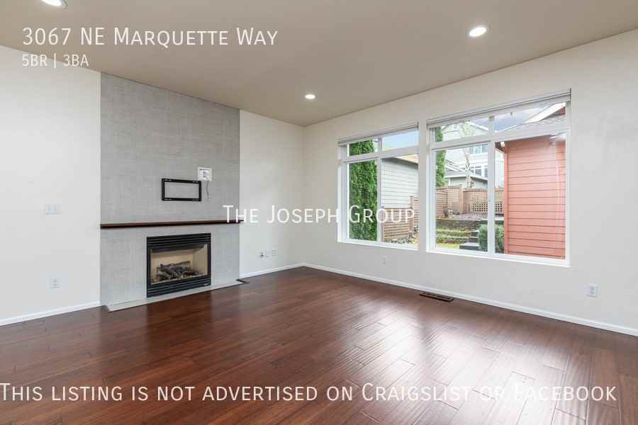 3067 Ne Marquette Way - Photo 3 of 40