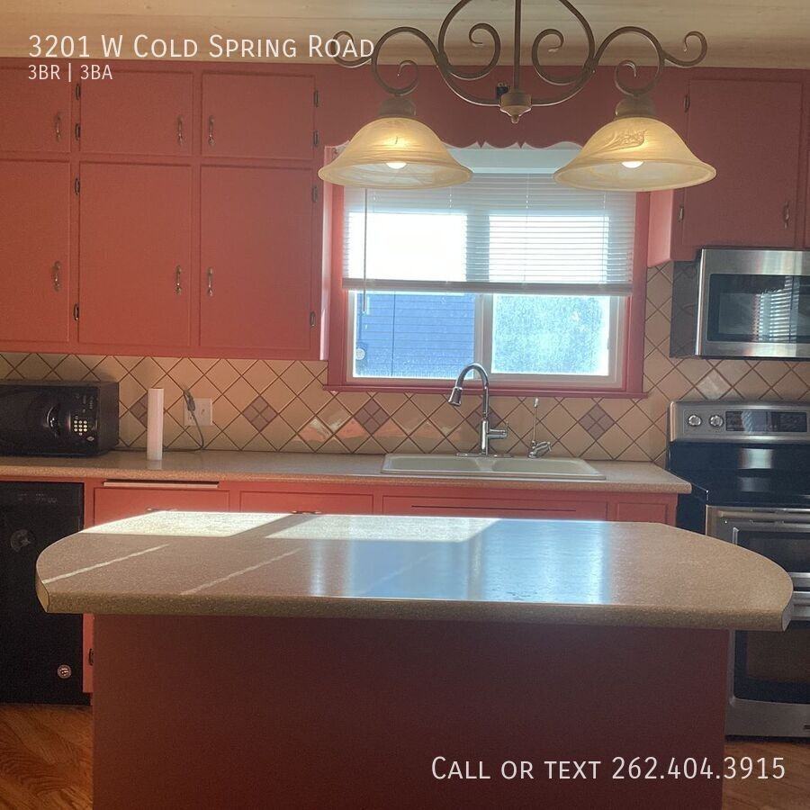 3201 W Cold Spring Rd - Photo 2 of 36