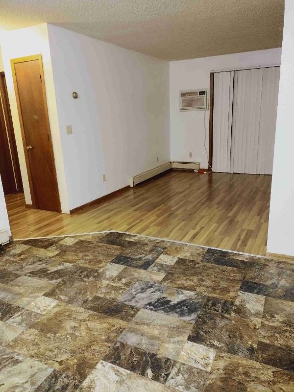 1220 Se 13th St #9 - Photo 2 of 14