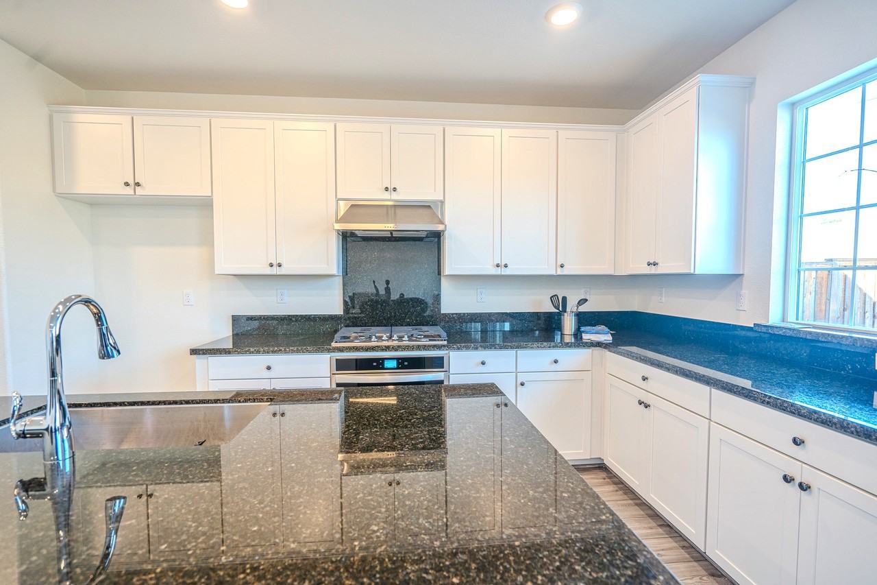 512 Vanek Dr #NA - Photo 3 of 9