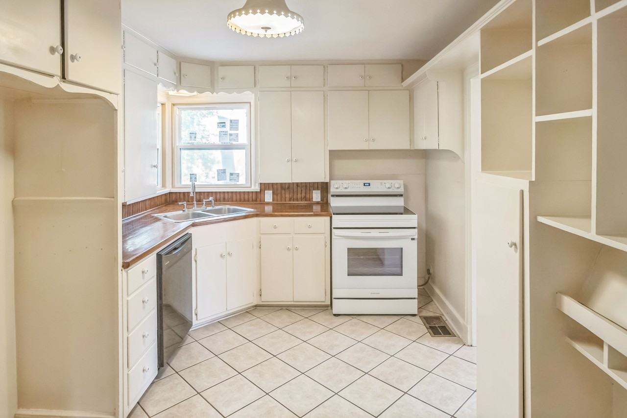 1105 S Chilton Ave #NA - Photo 5 of 17