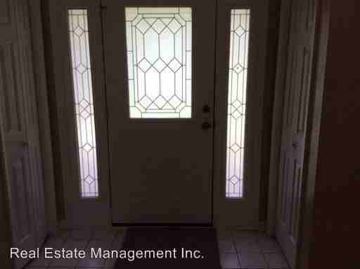 210 7 Seas Dr - Photo 2 of 21
