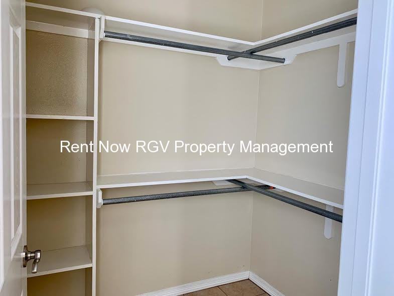 2723 Nassau St #1 - Photo 3 of 11
