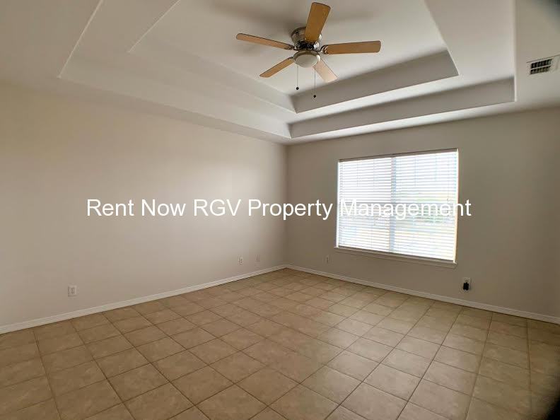 2723 Nassau St #1 - Photo 5 of 11