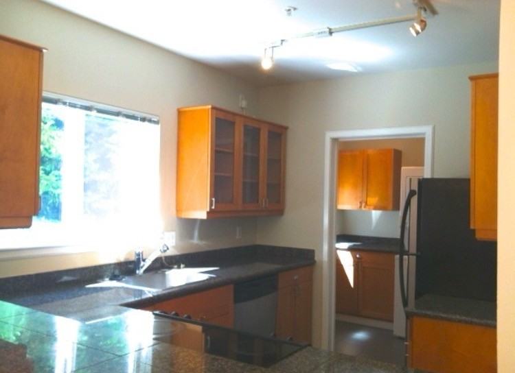 1645 S 288th St Apt 208 #NA - Photo 2 of 11