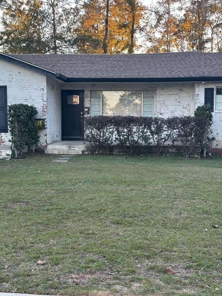 3117 Parklawn St - Photo 2 of 10