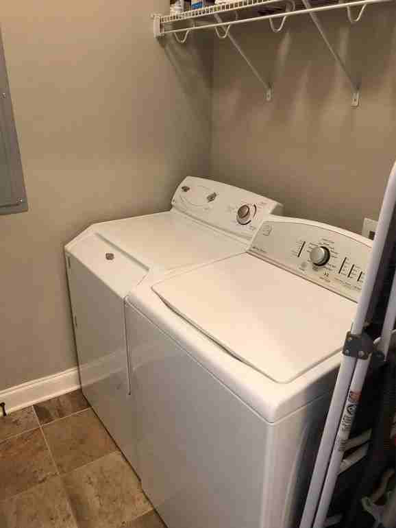 1076 Anchorage Road - Photo 5 of 7