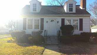 2001 Parkhill Dr - Photo 1 of 1