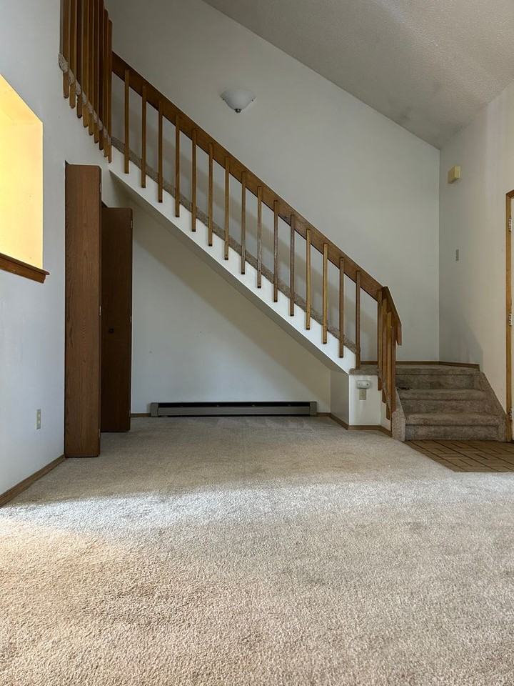 5032 Rainbow Harbour Cir - Photo 5 of 10