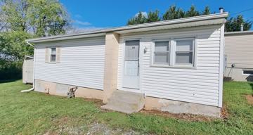 featured image of 390 W Cherry Ln