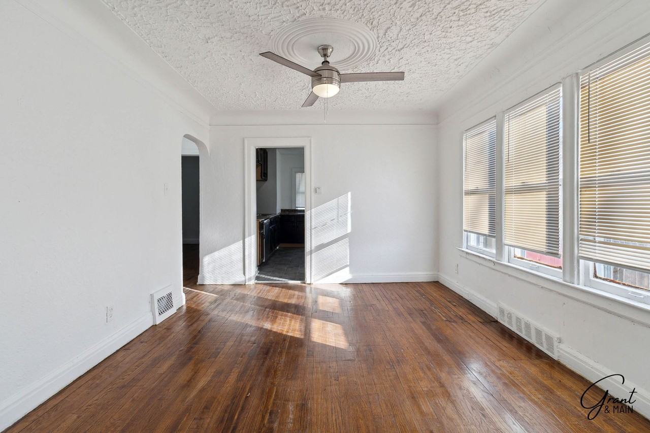 15780 Lesure St - Photo 5 of 16