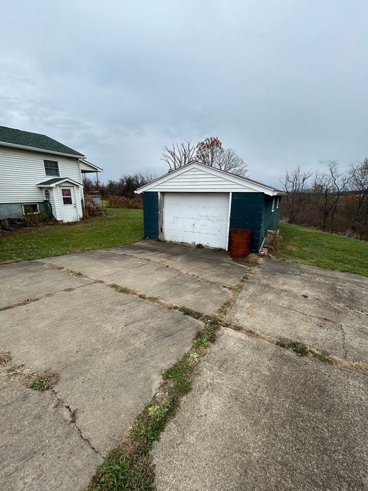 42 Spring Run Road Ext - Photo 3 of 23