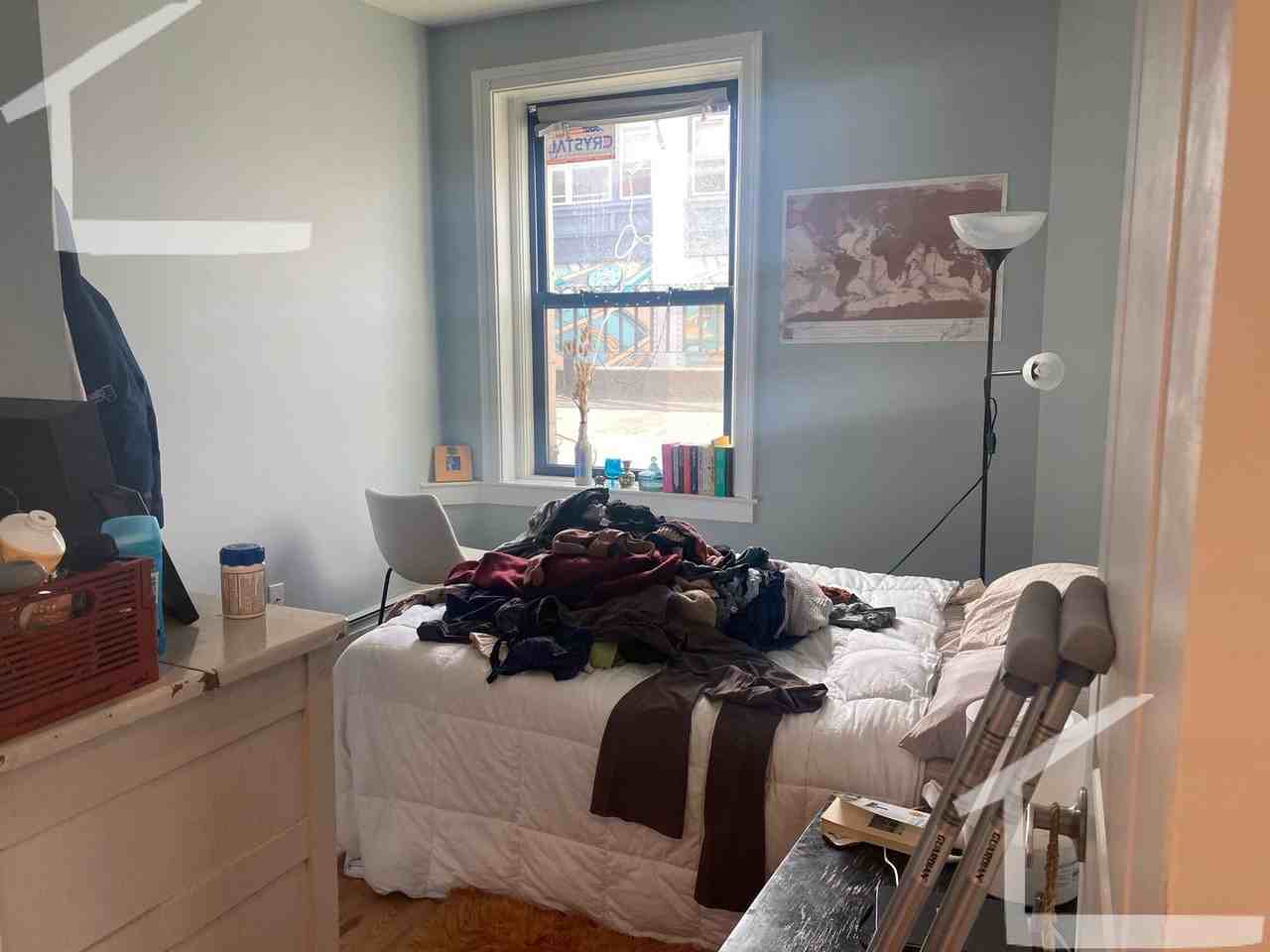 183 Harvard Ave - Photo 4 of 6