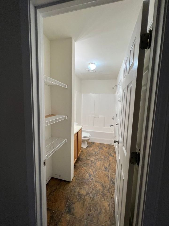 11438 Boone Trl - Photo 4 of 18