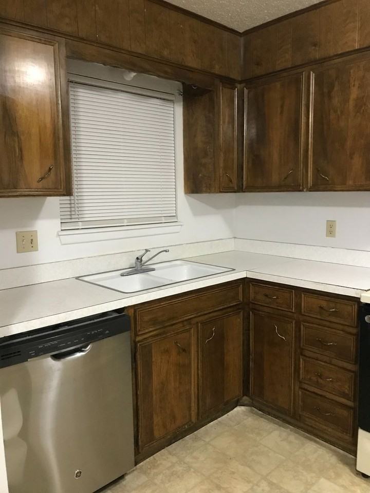 2603 E Sunset Cir - Photo 2 of 6