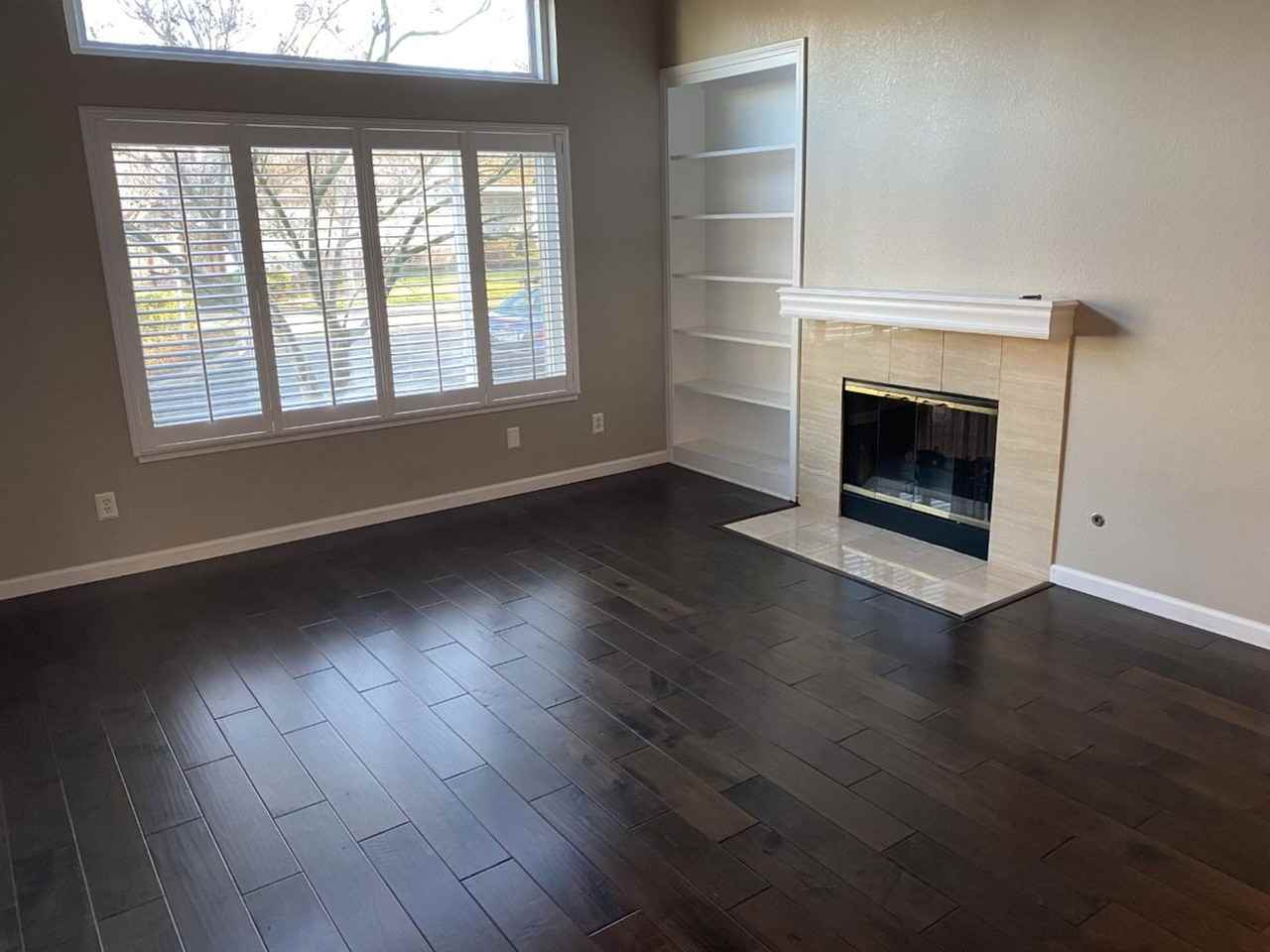 543 Danby Ct - Photo 3 of 31