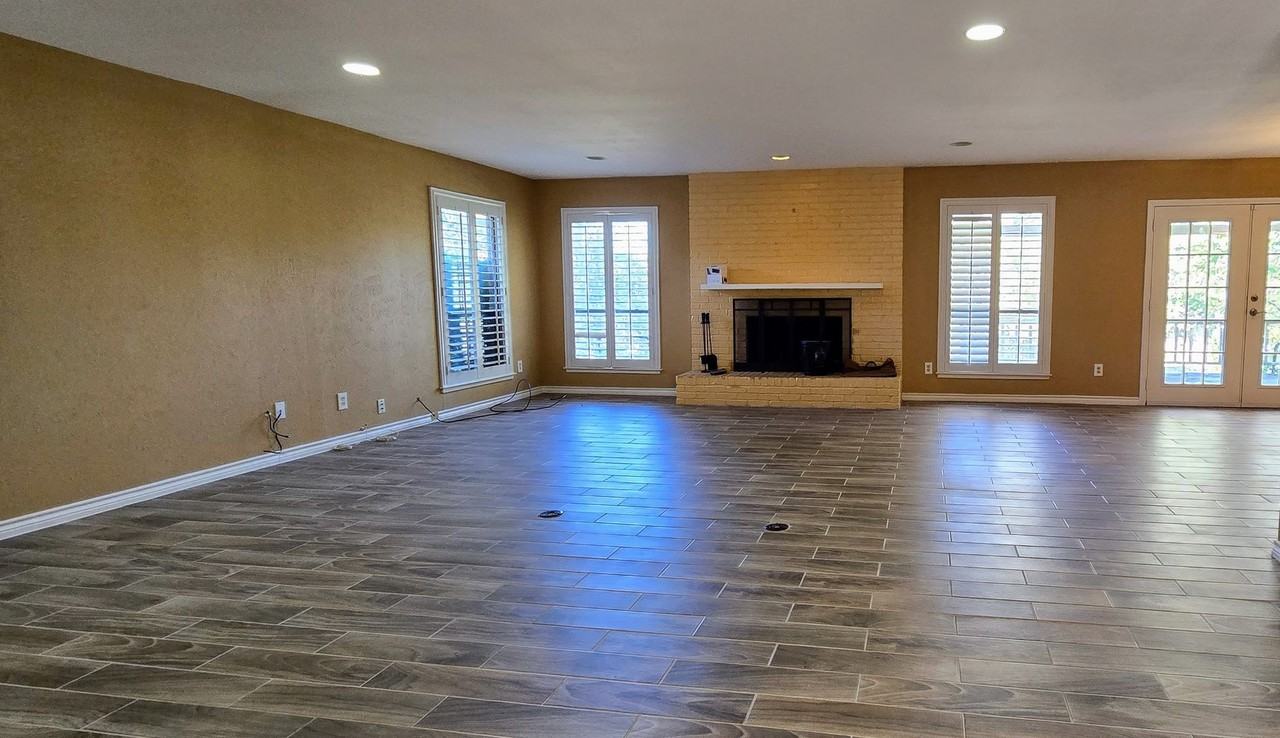 545 Paint Pony Trl N - Photo 2 of 24