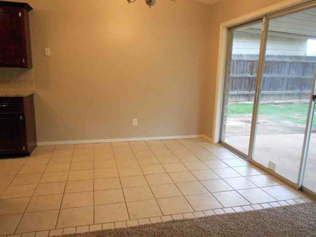 305 Northeast 46th Street - Photo 6 of 21