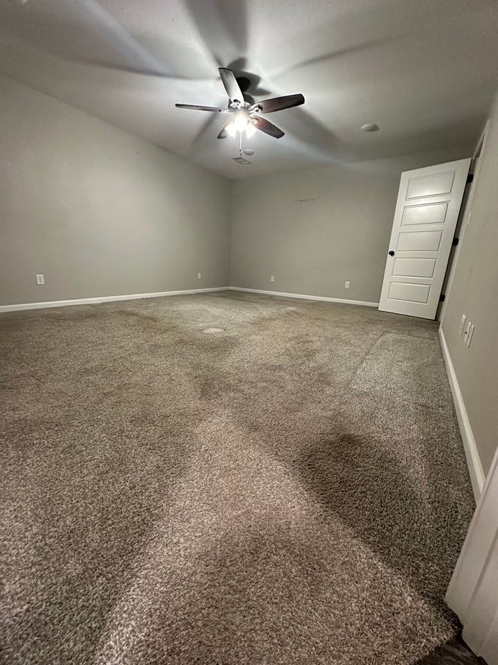 2933 Gillis Dr - Photo 6 of 12
