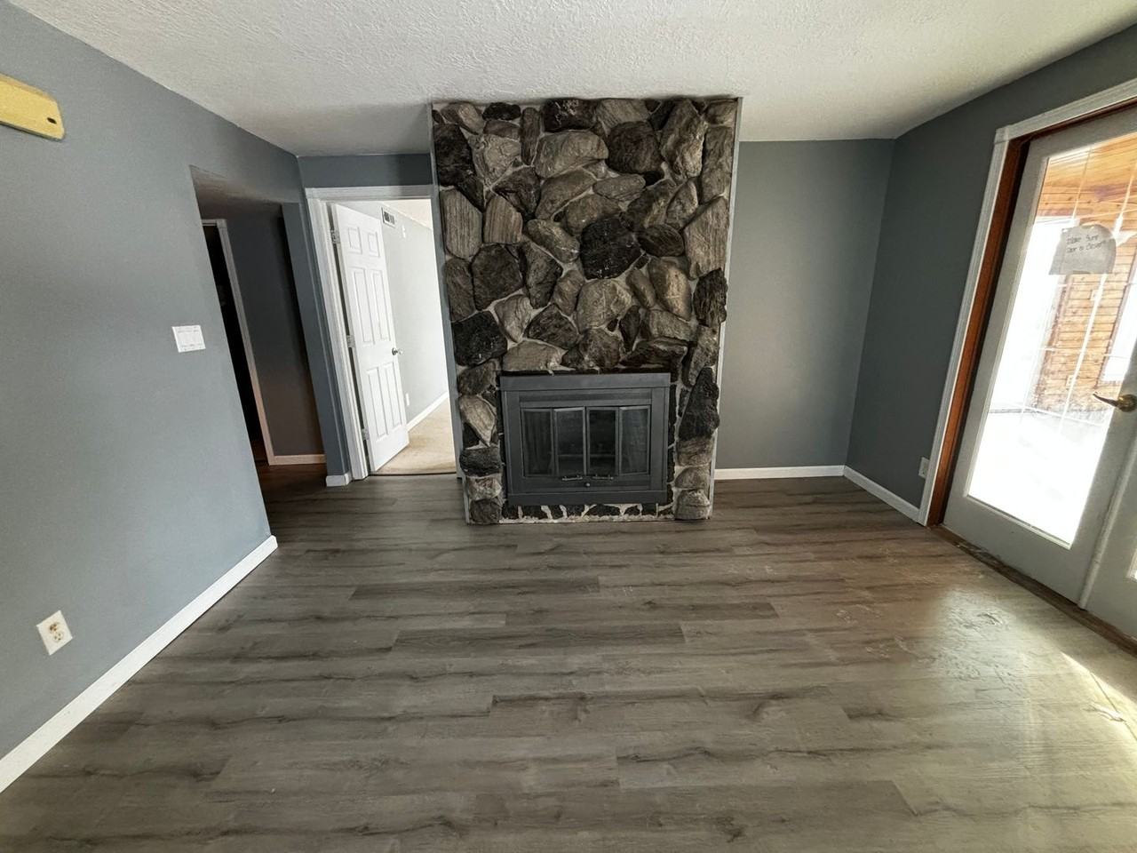 3151 Norman Dr - Photo 3 of 13